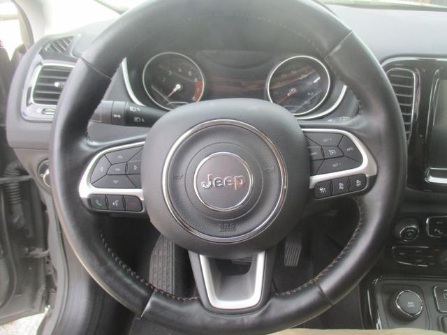 Photo of 2021 Gray Jeep Compass