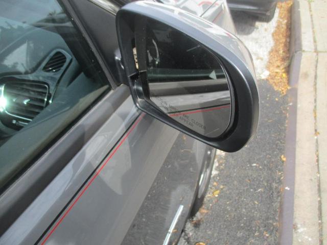 Photo of 2021 Gray Jeep Compass