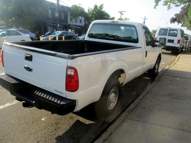 Photo of 2015 White Ford F-250