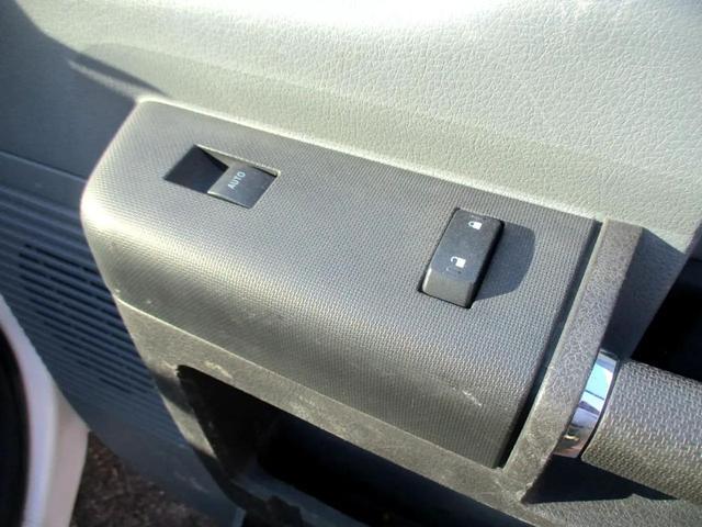 Photo of 2015 White Ford F-250