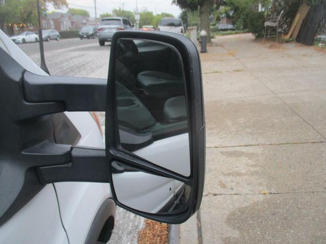 Photo of 2016 White Ford Transit-350