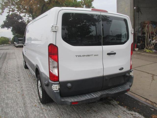 Photo of 2016 White Ford Transit-350