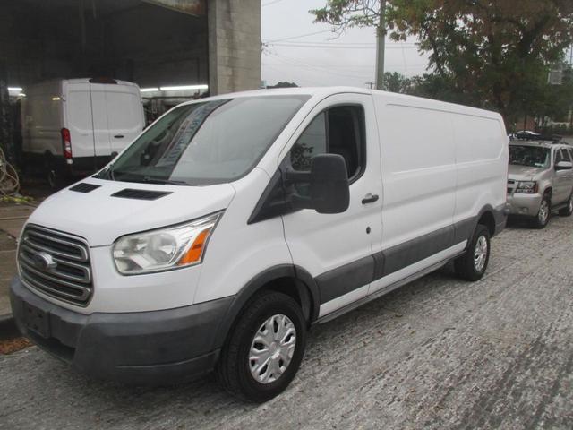 Photo of 2016 White Ford Transit-350