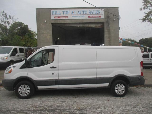 Photo of 2016 White Ford Transit-350