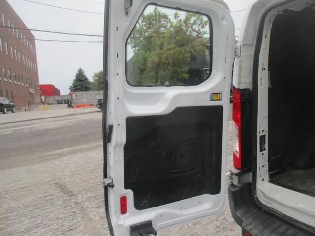 Photo of 2016 White Ford Transit-350