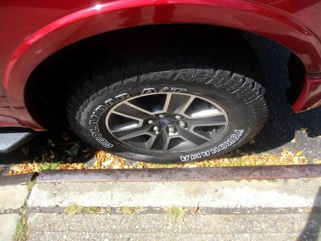Photo of 2015 Burgundy Ford F-150