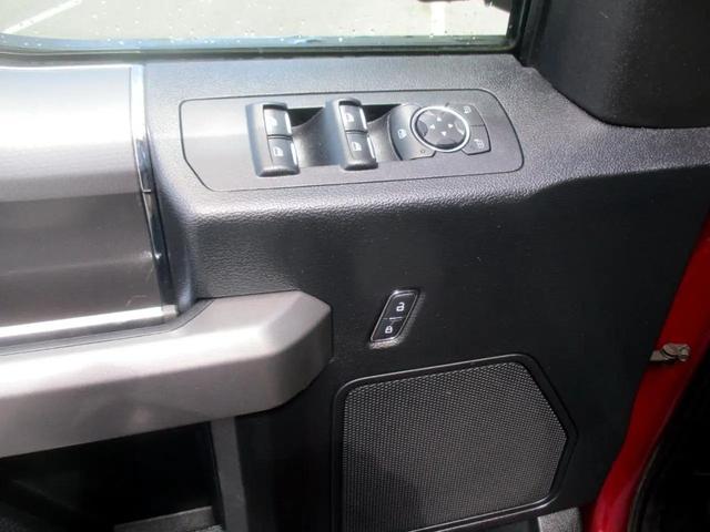 Photo of 2015 Burgundy Ford F-150