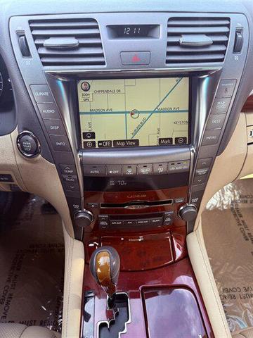 Photo of 2007 Verdigris Mica Lexus LS 460