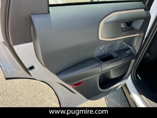 Photo of 2025 Oxford White Ford Bronco Sport