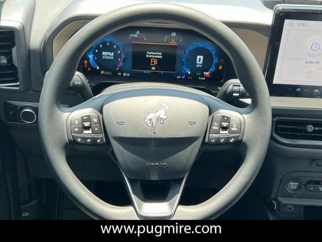 Photo of 2025 Oxford White Ford Bronco Sport