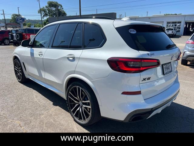 Photo of 2022 Mineral White Metallic BMW X5