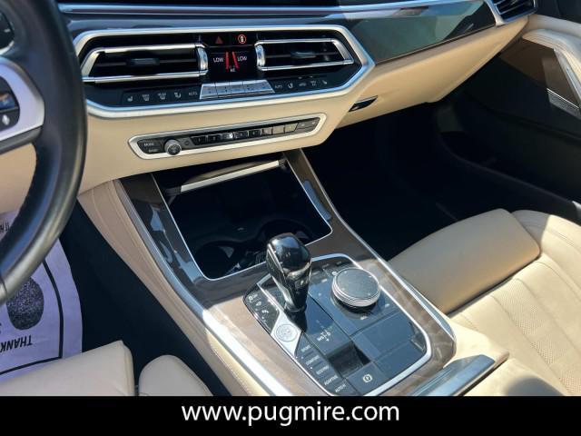 Photo of 2022 Mineral White Metallic BMW X5