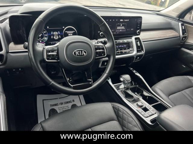 Photo of 2021 Everlasting Silver Kia Sorento