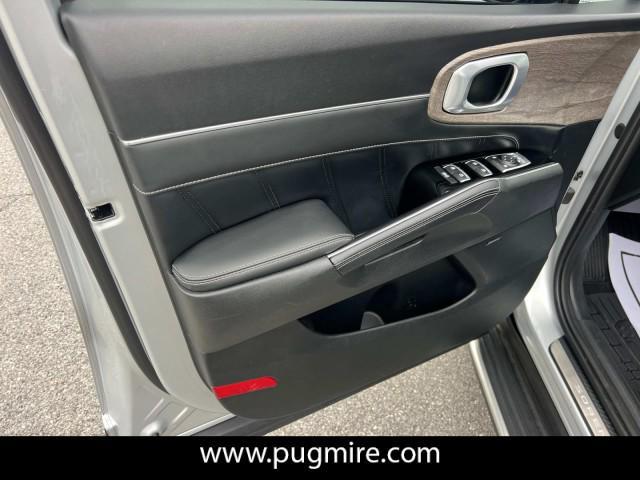 Photo of 2021 Everlasting Silver Kia Sorento