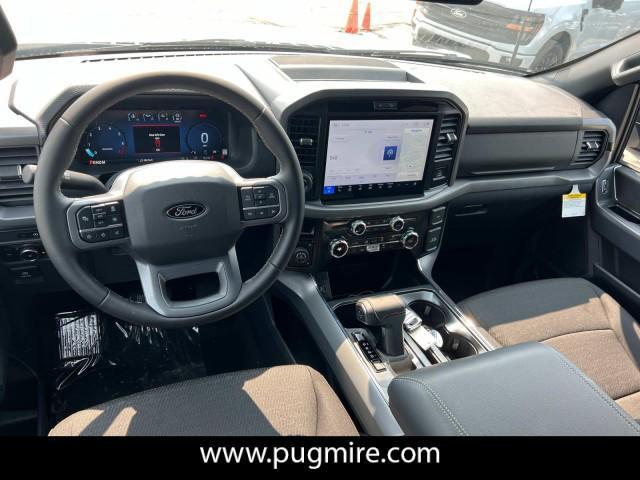 Photo of 2025 Oxford White Ford F-150