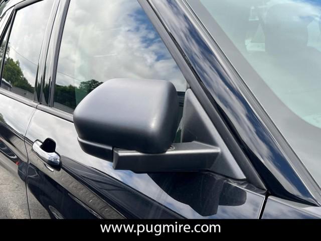 Photo of 2025 Agate Black Metallic Ford Explorer