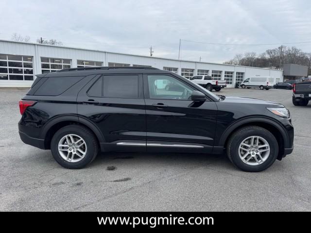 Photo of 2025 Agate Black Metallic Ford Explorer