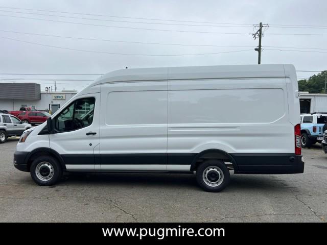 Photo of 2025 Oxford White Ford Transit-350
