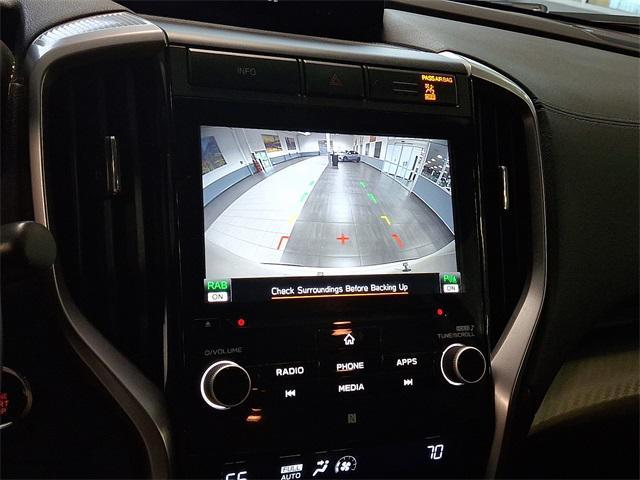Photo of 2022 Crystal White Pearl Subaru Ascent