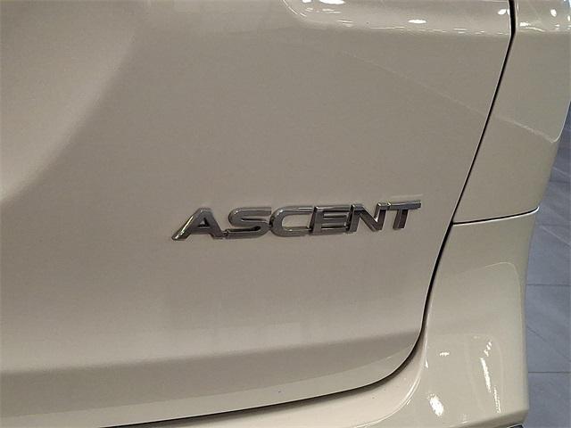 Photo of 2022 Crystal White Pearl Subaru Ascent