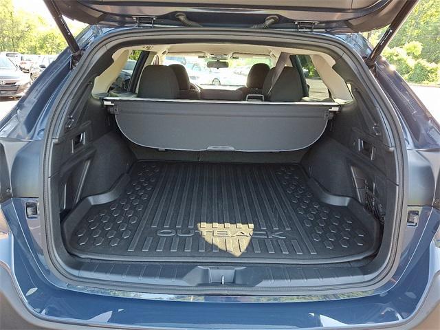 Photo of 2024 Cosmic Blue Pearl Subaru Outback