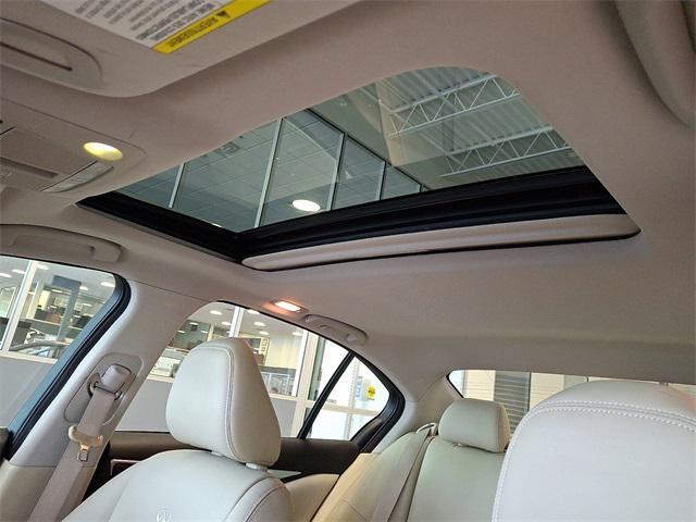 Photo of 2014 Chestnut Bronze INFINITI Q50