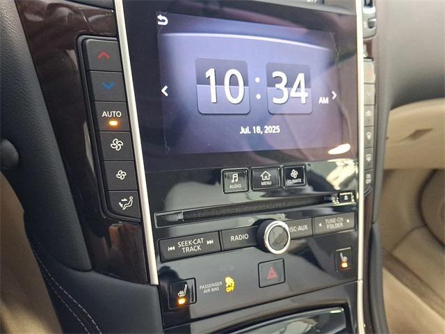 Photo of 2014 Chestnut Bronze INFINITI Q50