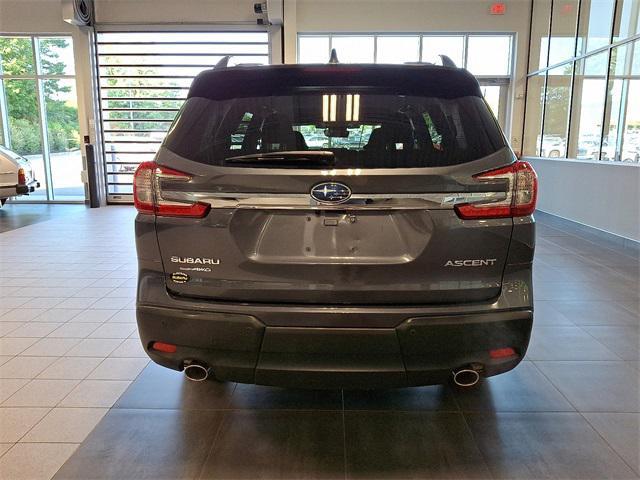 Photo of 2024 Magnetite Gray Metallic Subaru Ascent