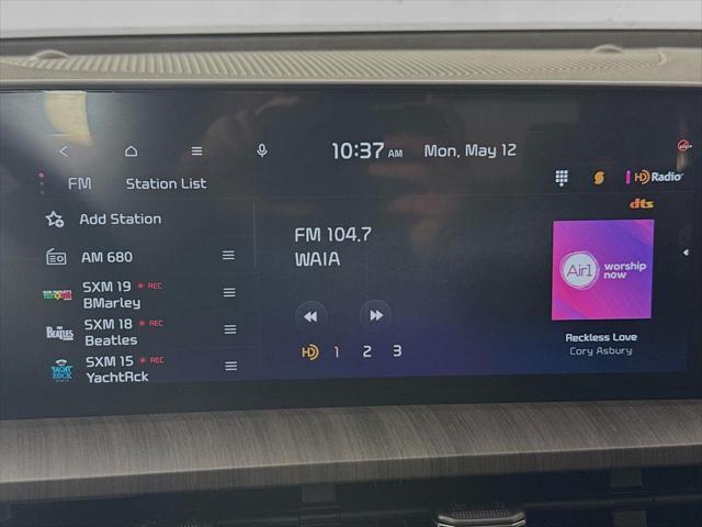 Photo of 2024 Everlasting Silver Kia Telluride