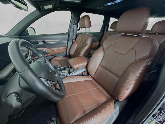 Photo of 2024 Everlasting Silver Kia Telluride