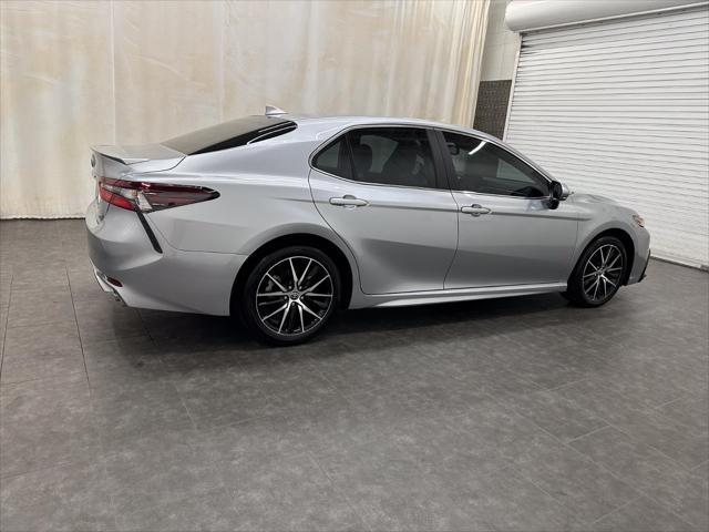 Photo of 2024 Celestial Silver Metallic Toyota Camry