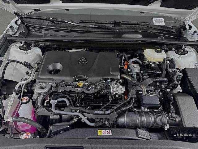 Photo of 2025 Ice Cap Toyota Camry