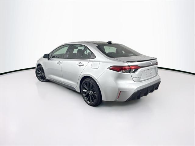 Photo of 2024 SILVER Toyota Corolla