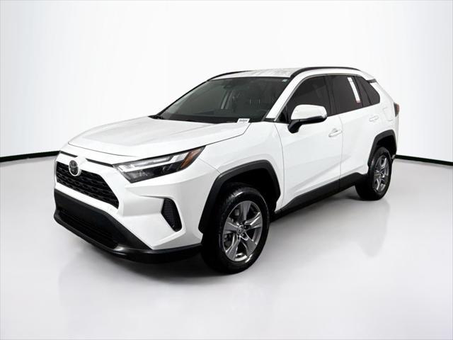 Photo of 2022 White Toyota RAV4
