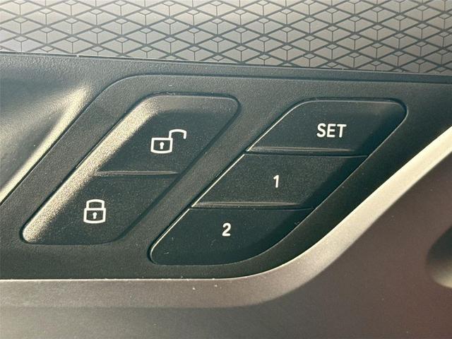Photo of 2022 Black Sapphire Metallic BMW X3