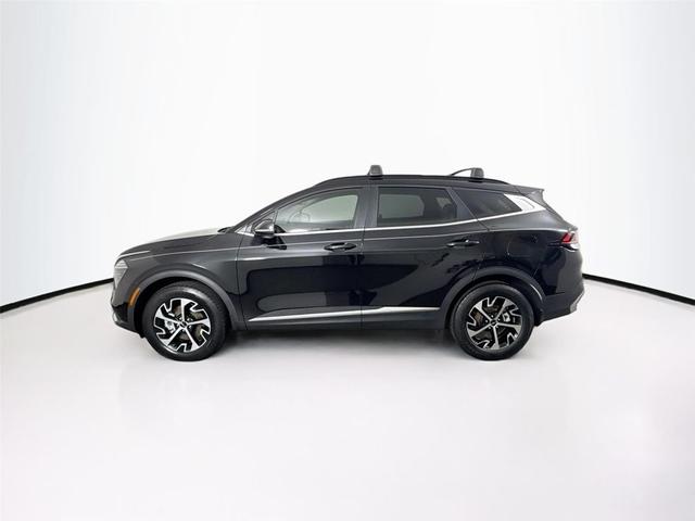 Photo of 2025 Fusion Black Kia Sportage Hybrid