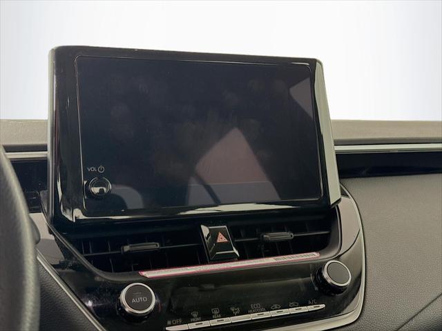 Photo of 2024 Classic Silver Metallic Toyota Corolla