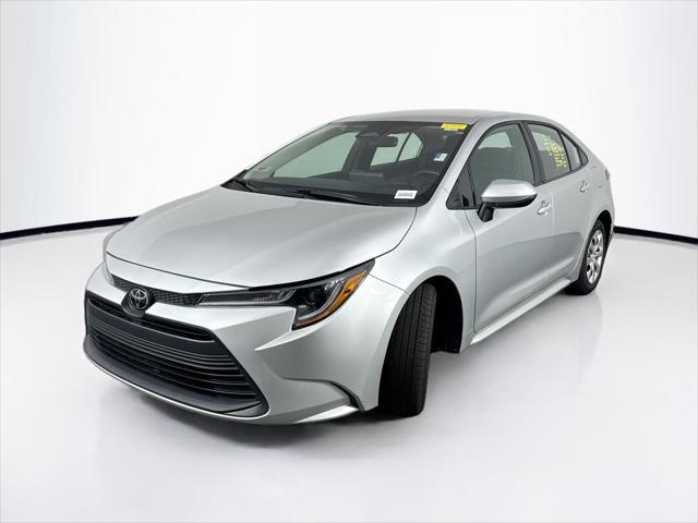 Photo of 2024 Classic Silver Metallic Toyota Corolla