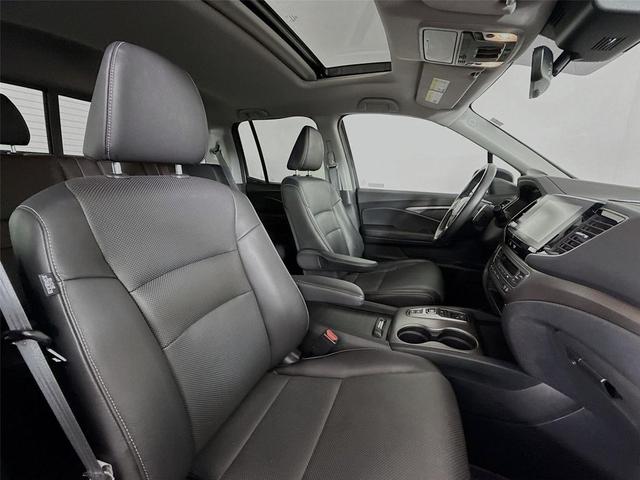 Photo of 2023 Modern Steel Metallic Honda Ridgeline