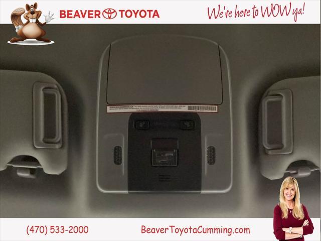 Photo of 2021 Predawn Gray Mica Toyota Camry