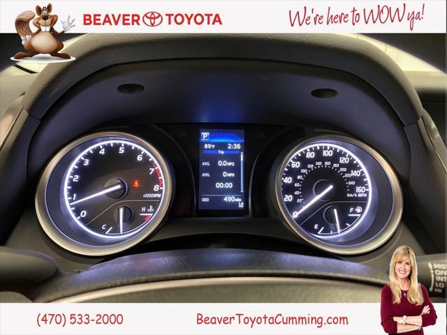 Photo of 2021 Predawn Gray Mica Toyota Camry