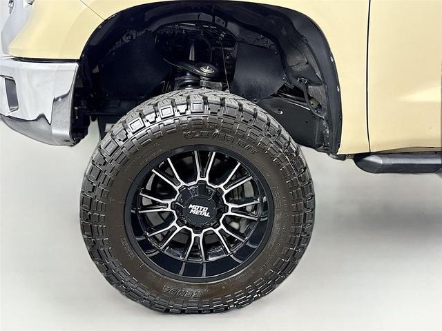 Photo of 2019 Quicksand Toyota Tundra
