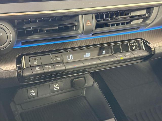 Photo of 2024 Guardian Gray Toyota Prius