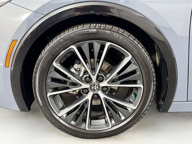 Photo of 2024 Guardian Gray Toyota Prius
