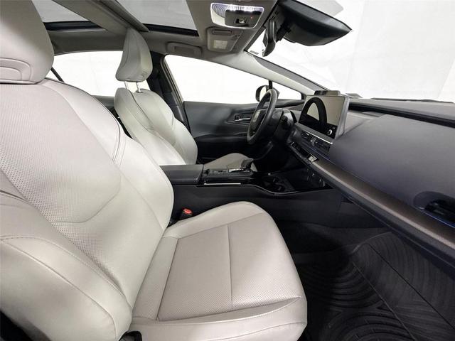 Photo of 2024 Guardian Gray Toyota Prius
