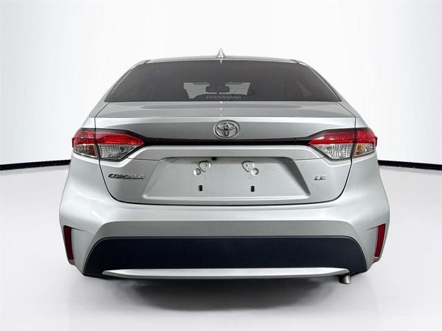 Photo of 2020 Classic Silver Metallic Toyota Corolla