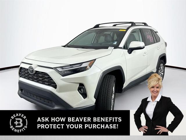 Photo of 2022 Blizzard Pearl Toyota RAV4