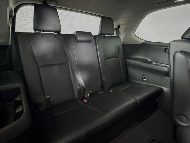 Photo of 2024 Celestial Silver Metallic Toyota Grand Highlander