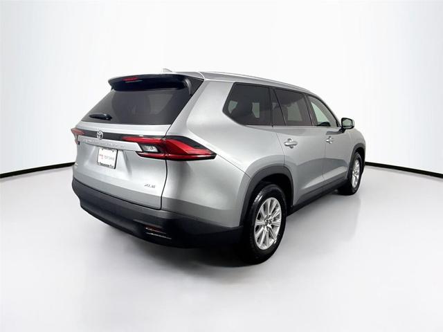 Photo of 2024 Celestial Silver Metallic Toyota Grand Highlander