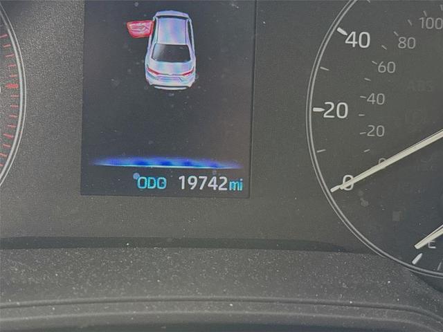 Photo of 2023 Classic Silver Metallic Toyota Corolla Hybrid